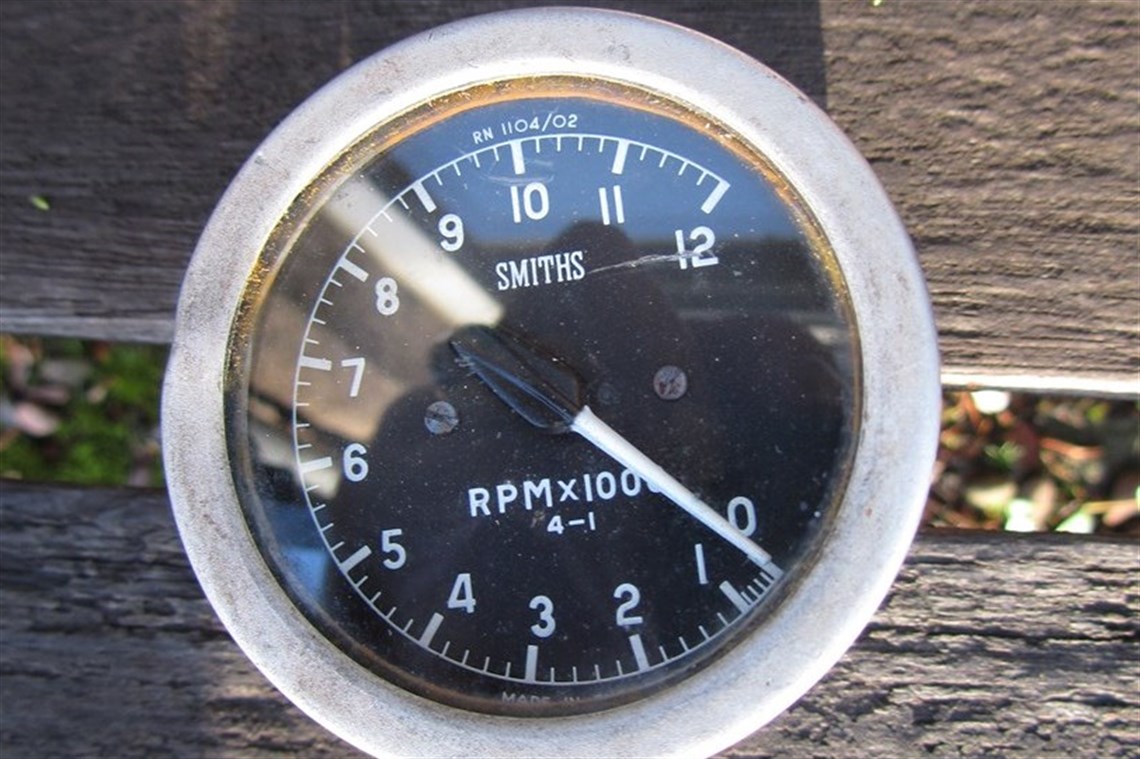 smiths-mechanical-tacho-0-12000-rpm-bargain-a