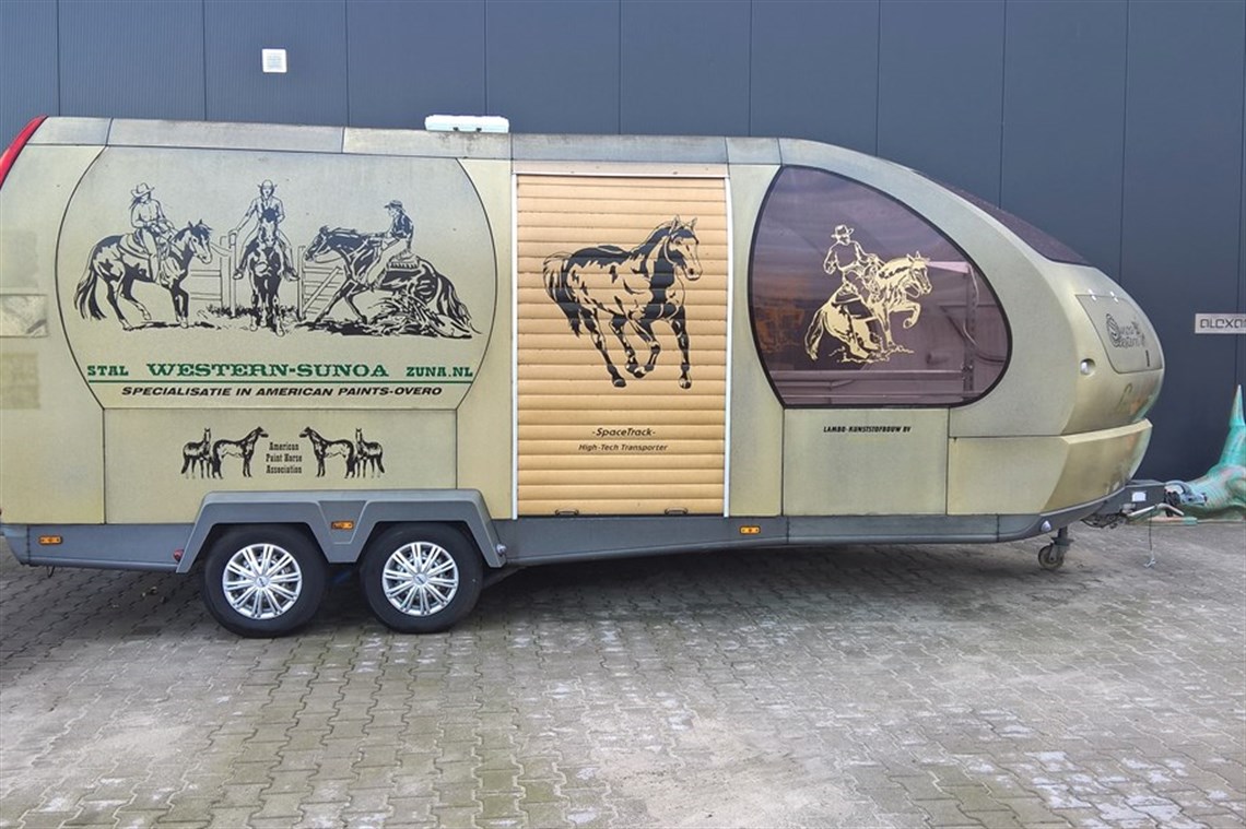 Racecarsdirectcom Car Horse Trailer Space Track Very Unique One Off Racecarsdirectcom Car Horse Trailer Space Track Very Unique One Off