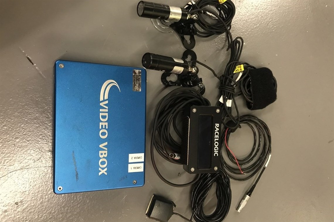 Racecarsdirect.com - Race Logic VBOX Pro System with OLED Display