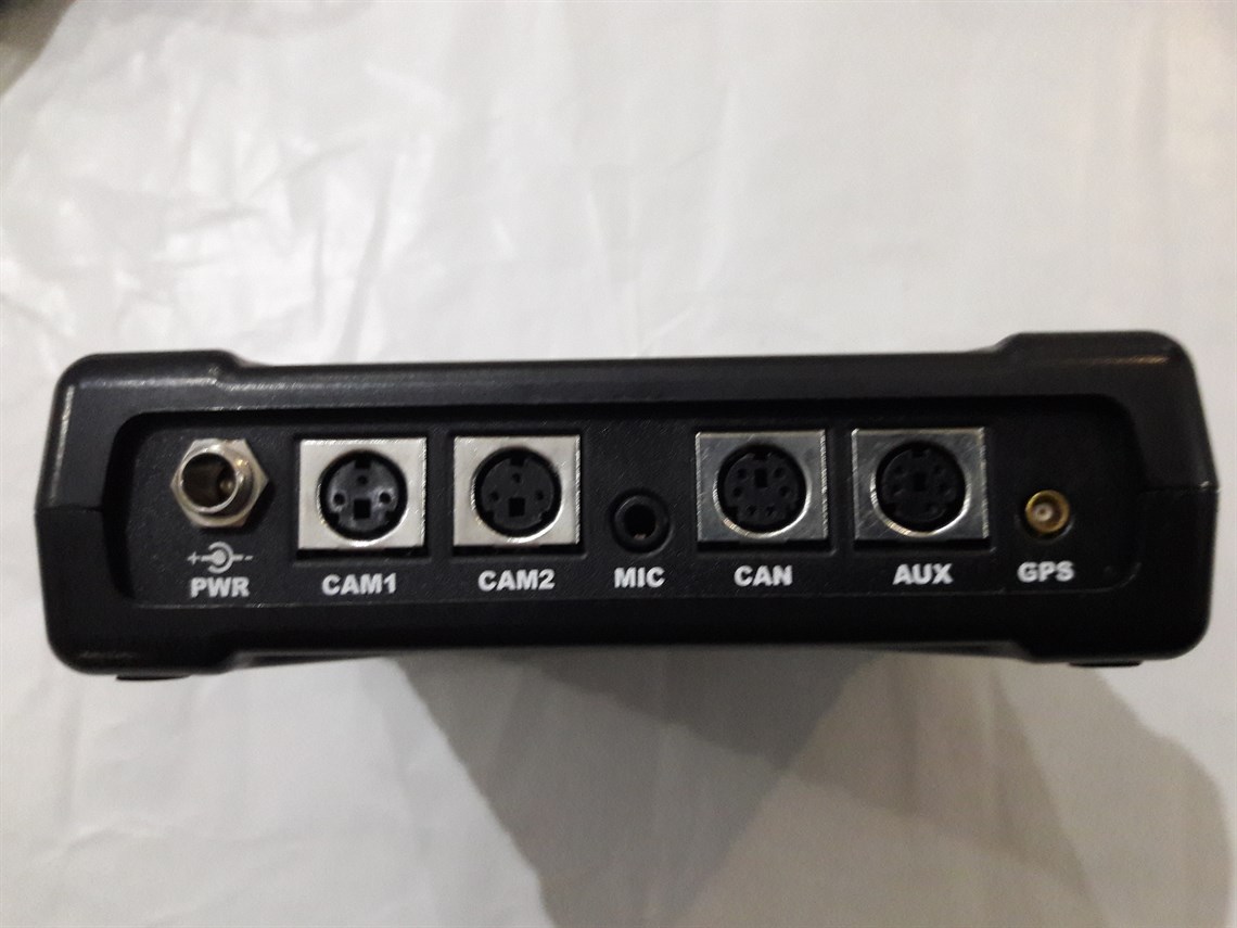 Racecarsdirect.com - Racelogic VBOX LITE