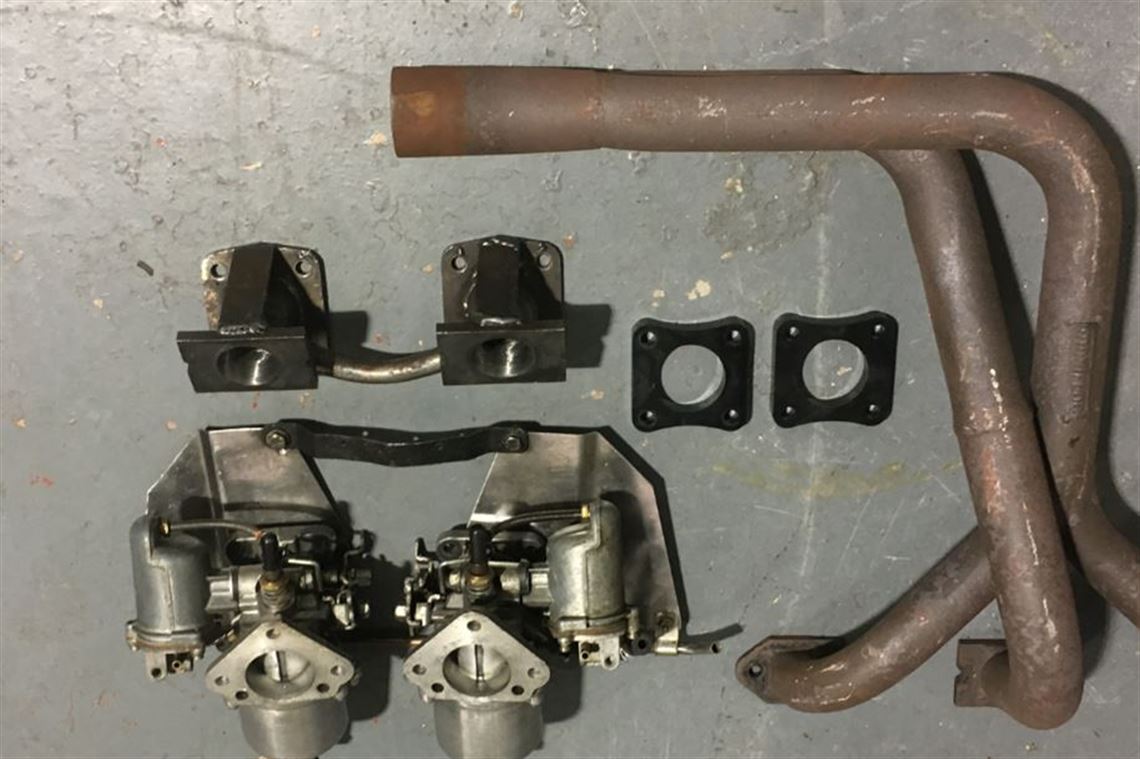 twin-su-carb-set-up-with-manifold