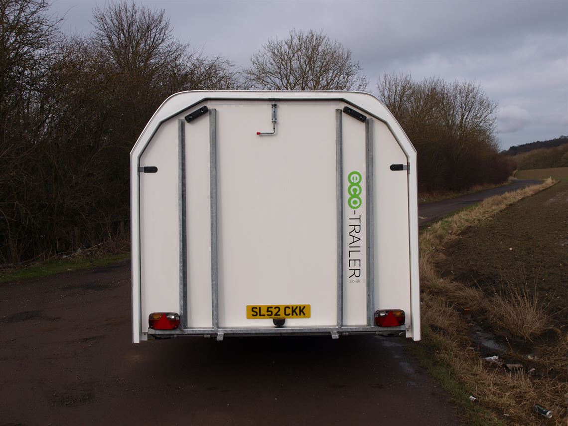 eco-trailer-velocity-rs-enclosed-car-trailer
