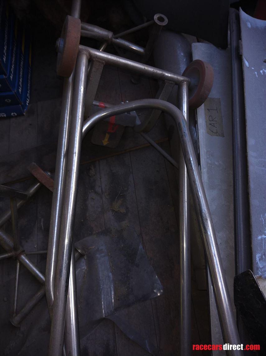 2-x-speads-rm04-single-seaters