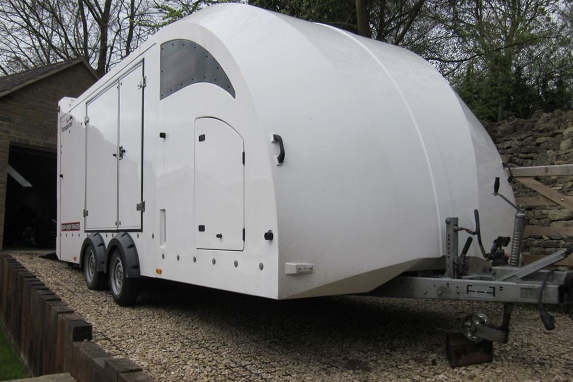 brian-james-2-car-race-transporter-5