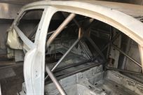 new-vw-polo-mk5-body-with-rollcage