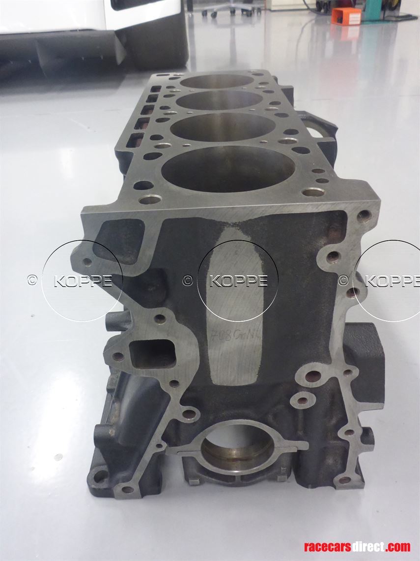 bmw-e30-m3-engine-block