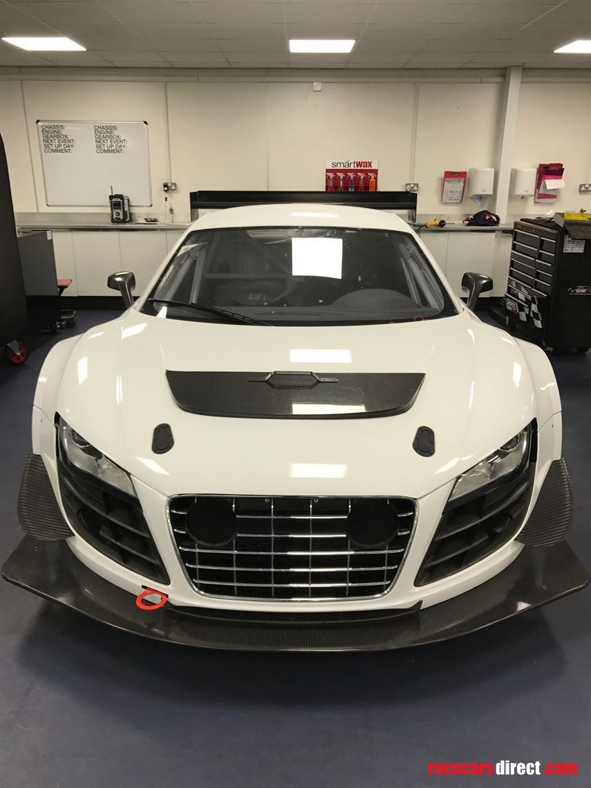 audi-r8-lms-ultra