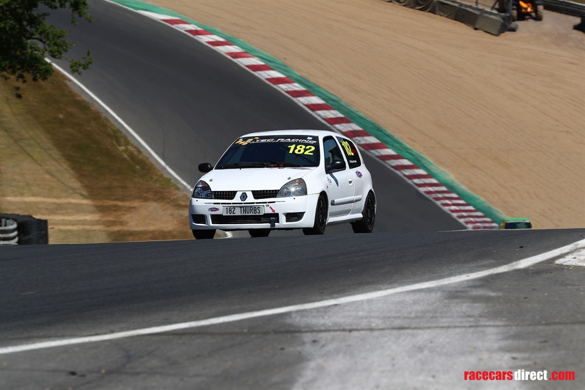 750mc-renault-clio-182-championship-car