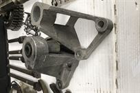 chevron-b19-engine-mounts