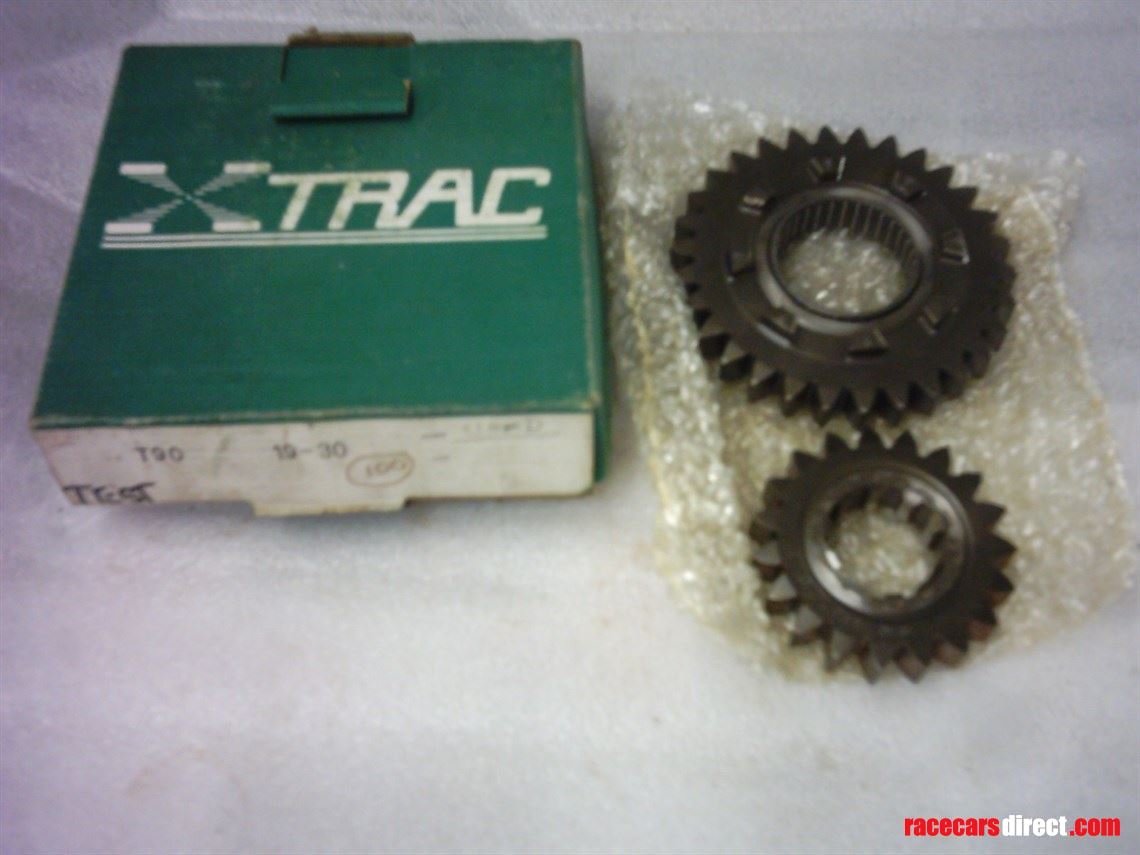 arrows-fa13-gearcase-and-misc-internals