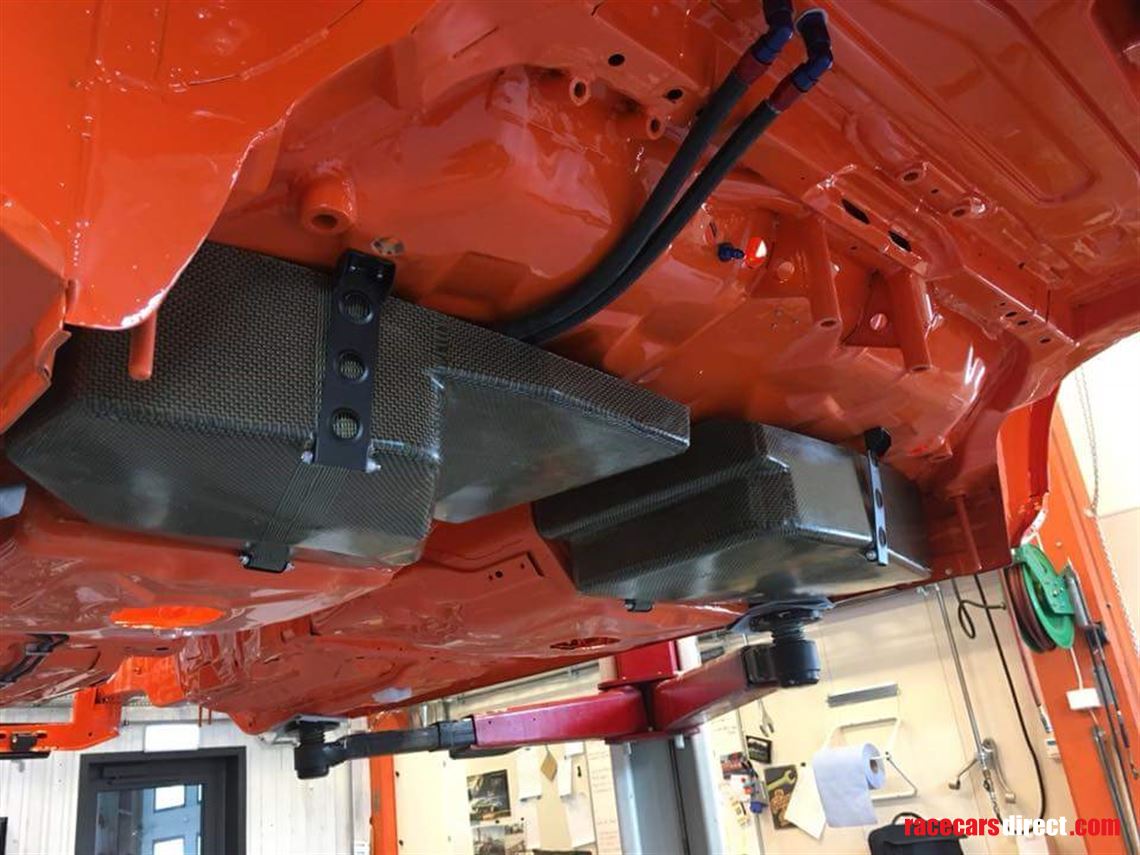 original-bmw-e30-m3-group-a-kevlar-fuel-bladd