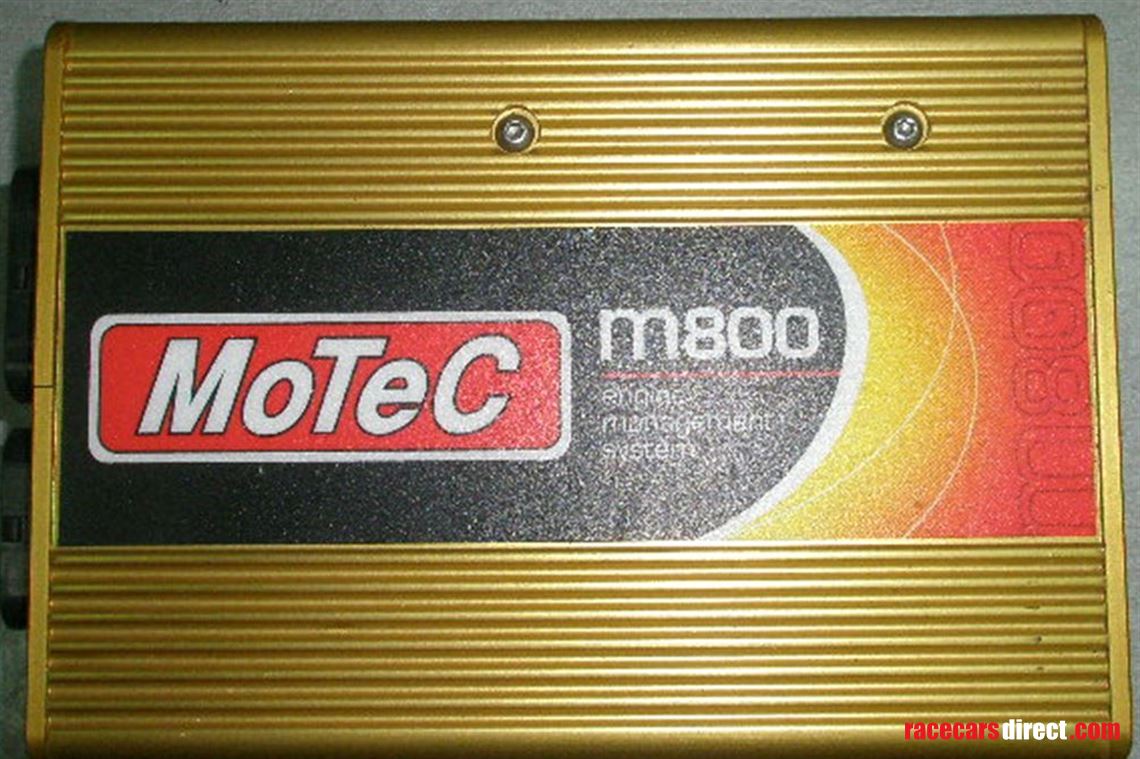 motec-m800