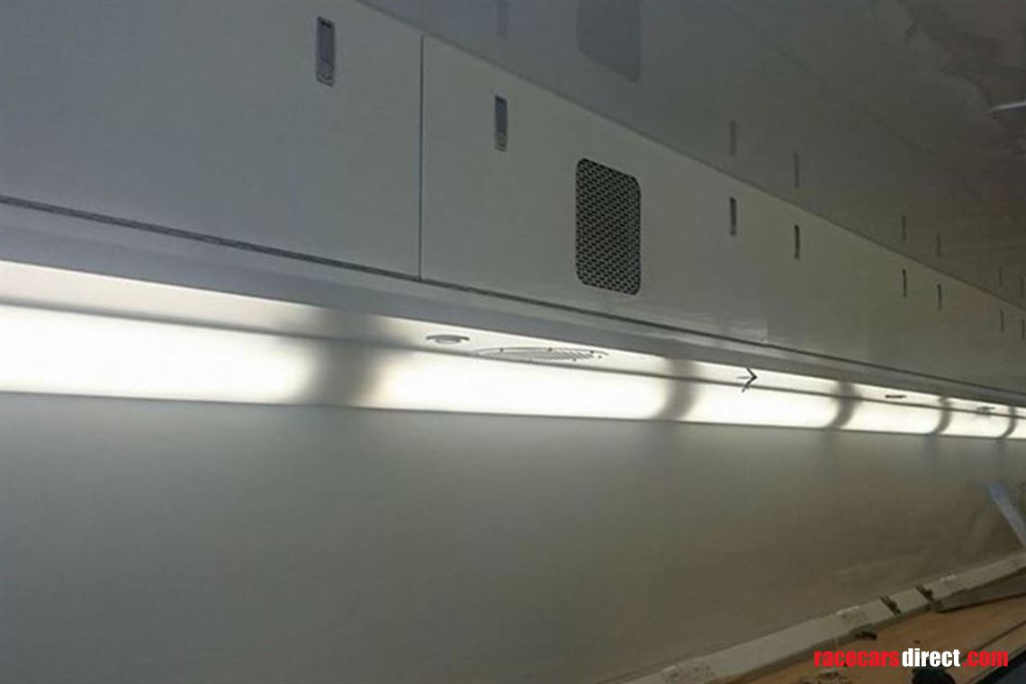 complete-set-of-aluminium-overhead-lockers