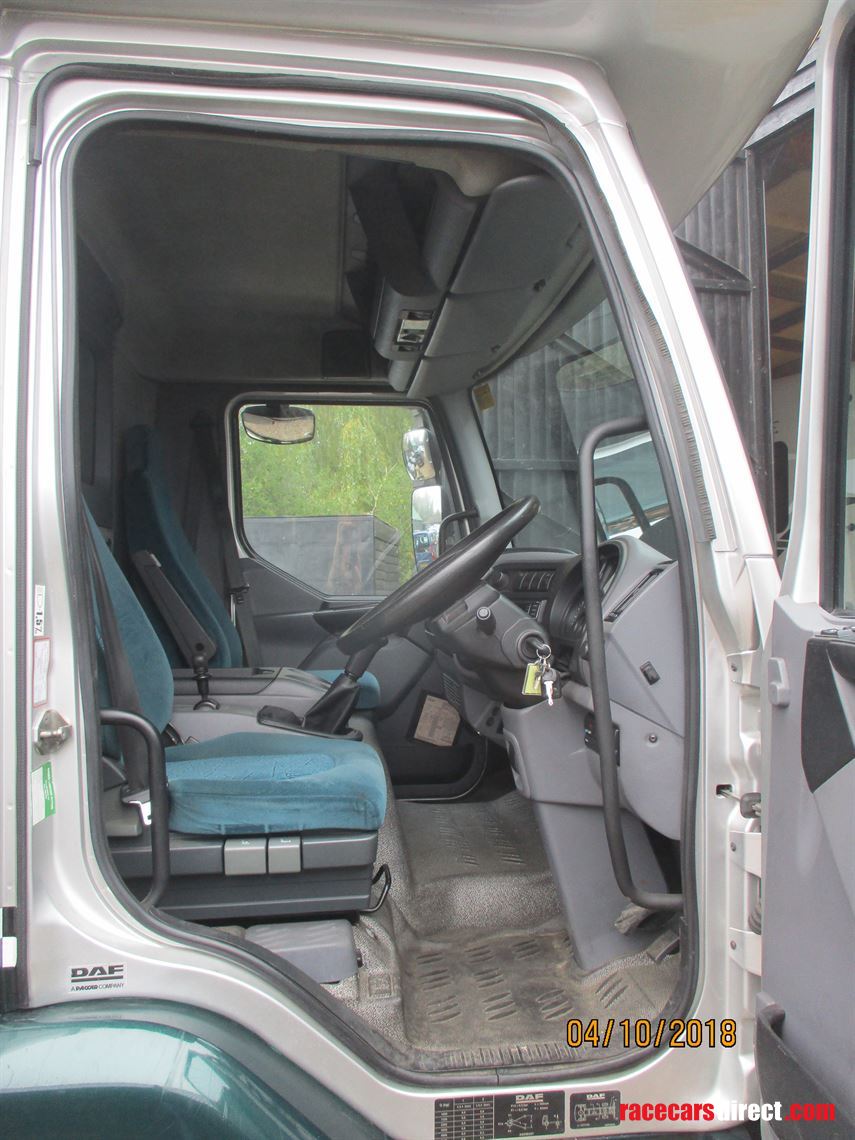 2004-daf-truck-box-van-race-transporter