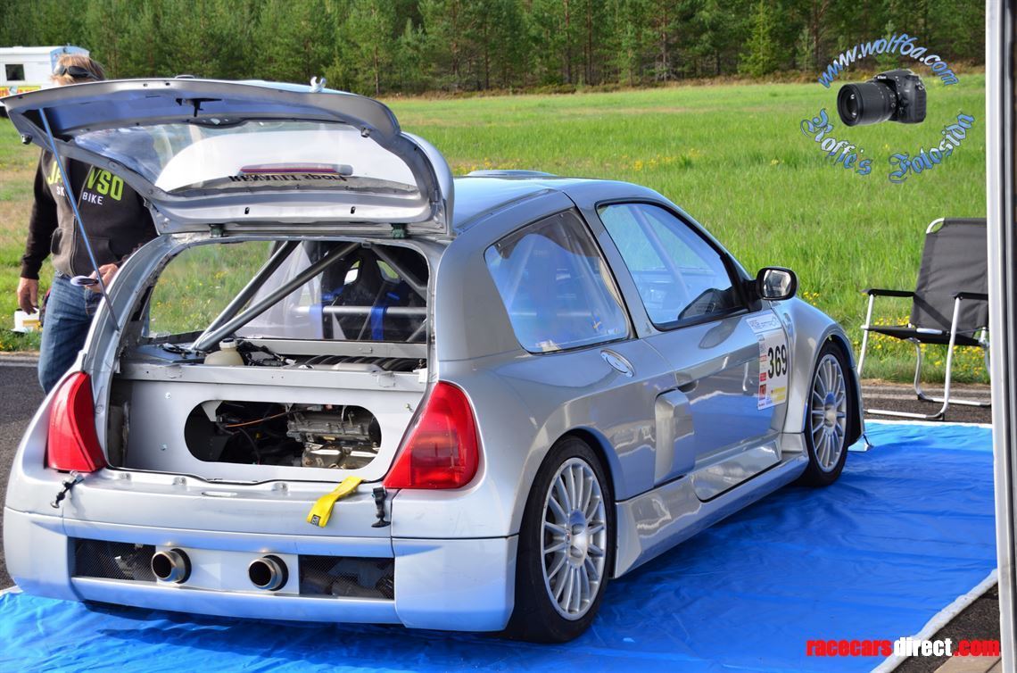 race-renault-clio-v6-phase1