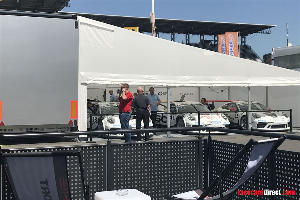 hofmann-motorsport-racetrailer-my-2008