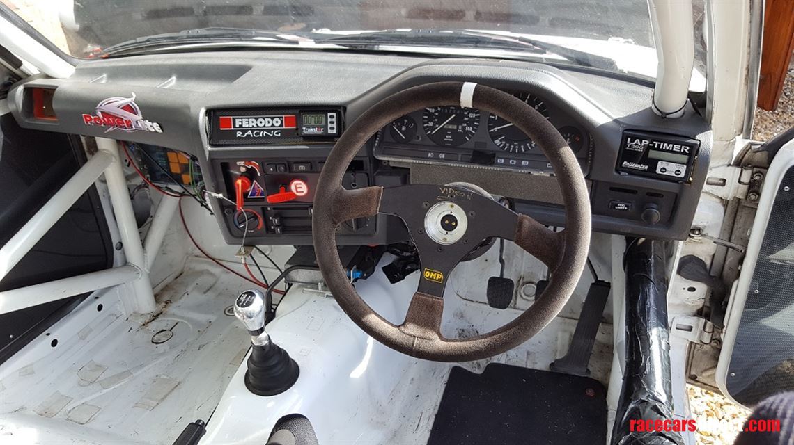 bmw-320i-production-pbmw-race-car