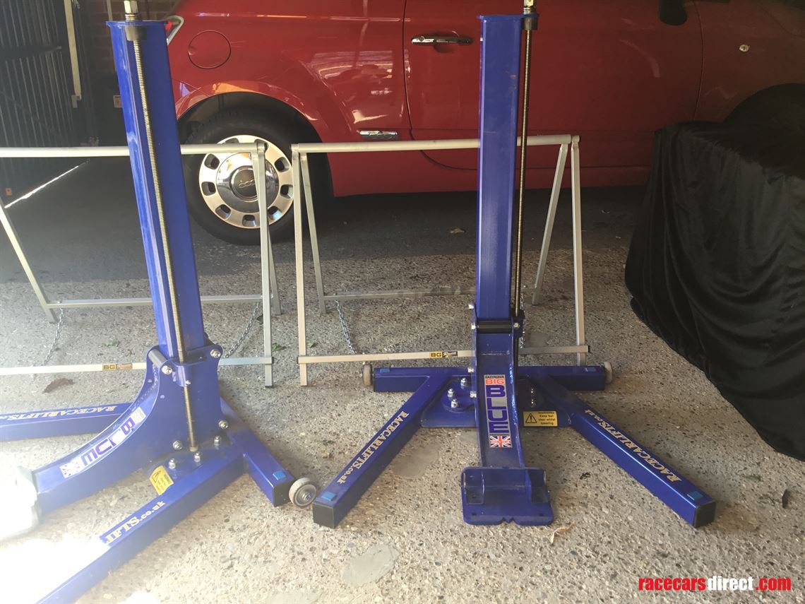 Racecarsdirect.com - CHASSIS RACING STANDS
