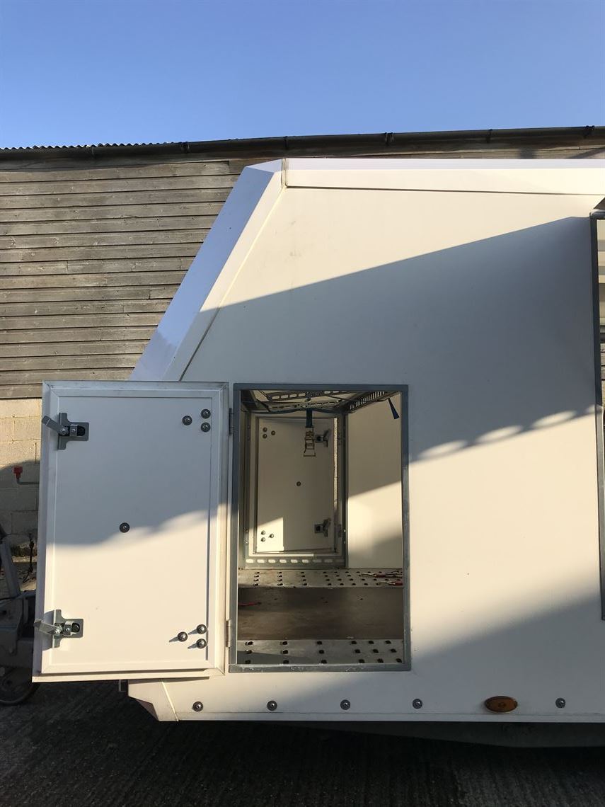 bjt-race-sport-5m-high-spec-wifi-reverserear