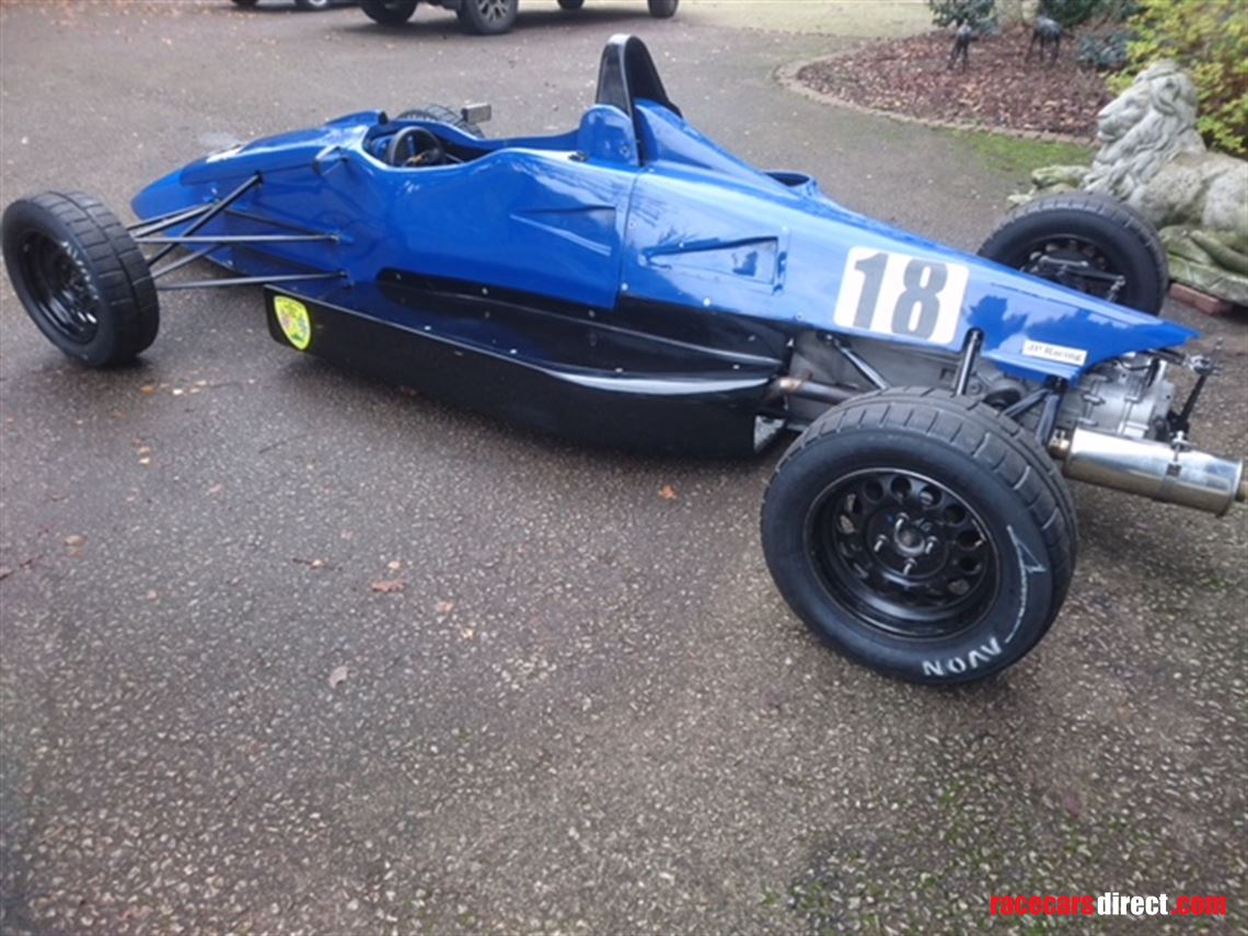 firman-2017-formula-ford-rolling-chassis