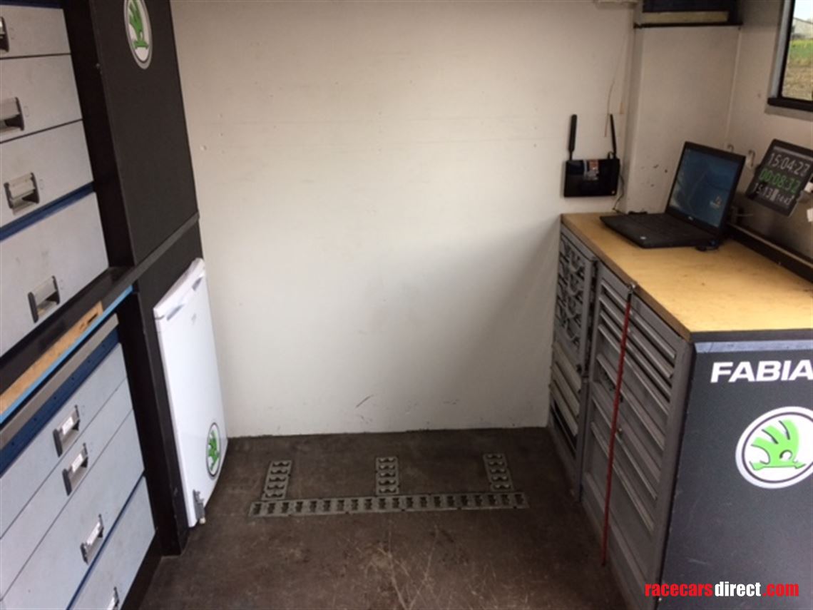 mercedes-atego-18t-service-truck-ex-works