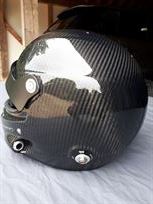 crash-helmet-hans-device