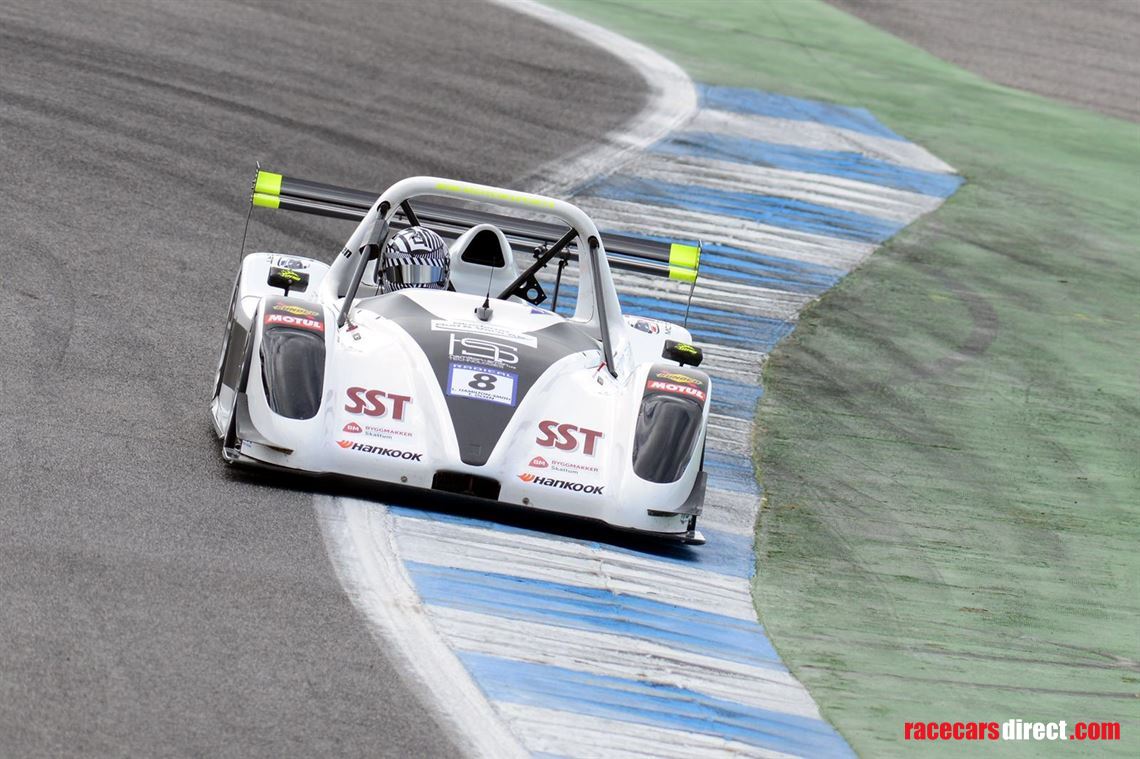 Racecarsdirect.com - Radical SR8 race car