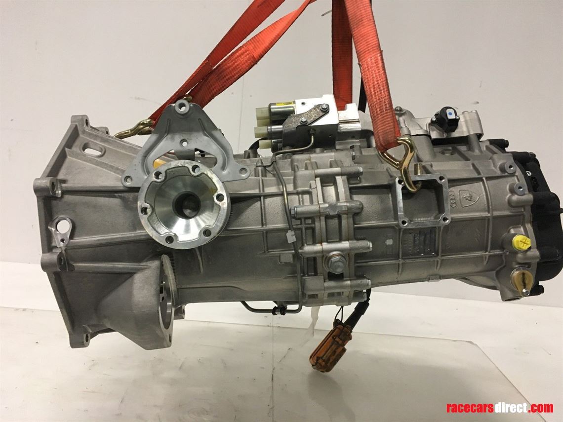 Racecarsdirect.com - new R-Tronic Gearbox Audi R8 5.2i v10 bj07-15 code LJM
