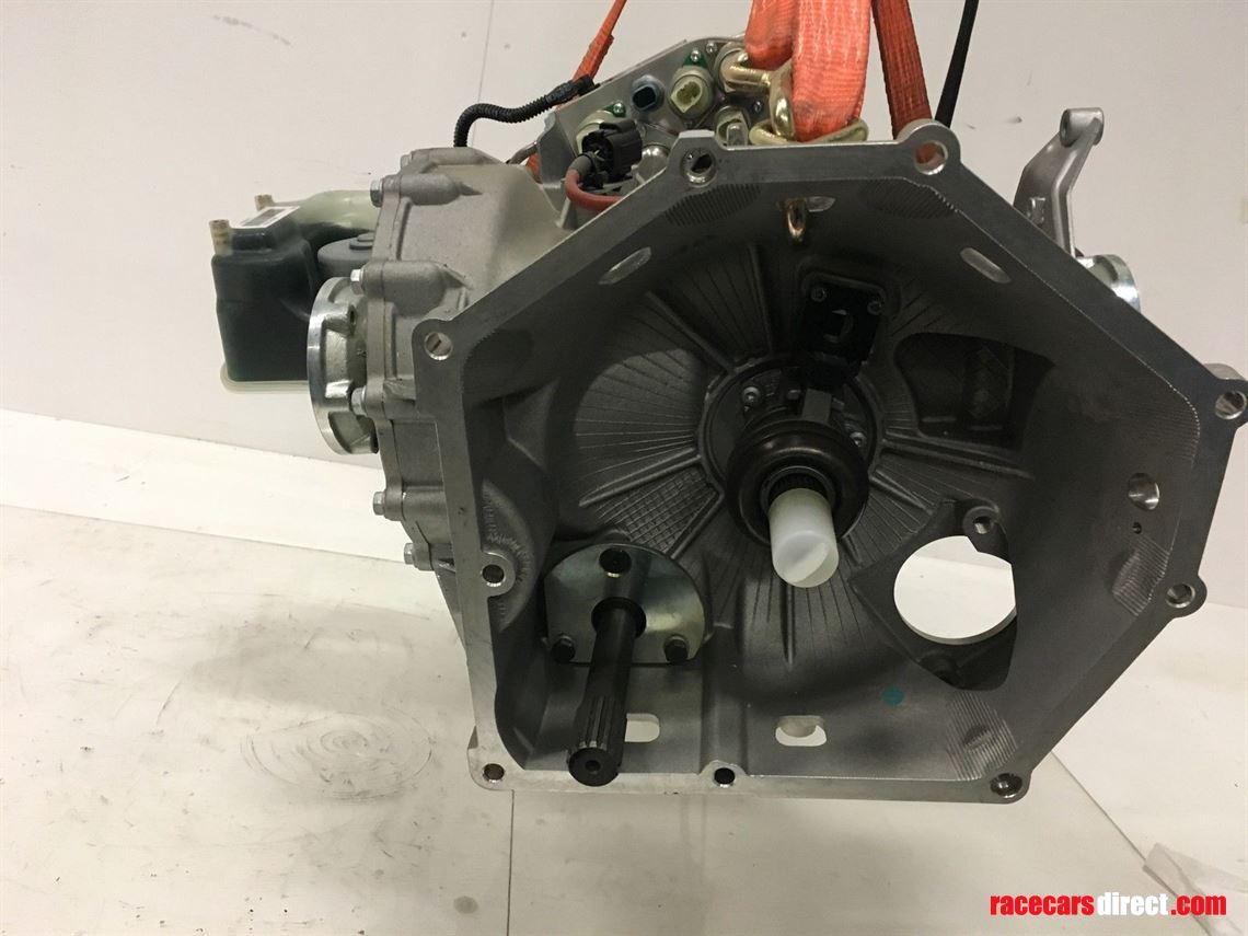 Racecarsdirect.com - new R-Tronic Gearbox Audi R8 5.2i v10 bj07-15 code LJM