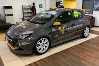 Clio Cup X85 Racer